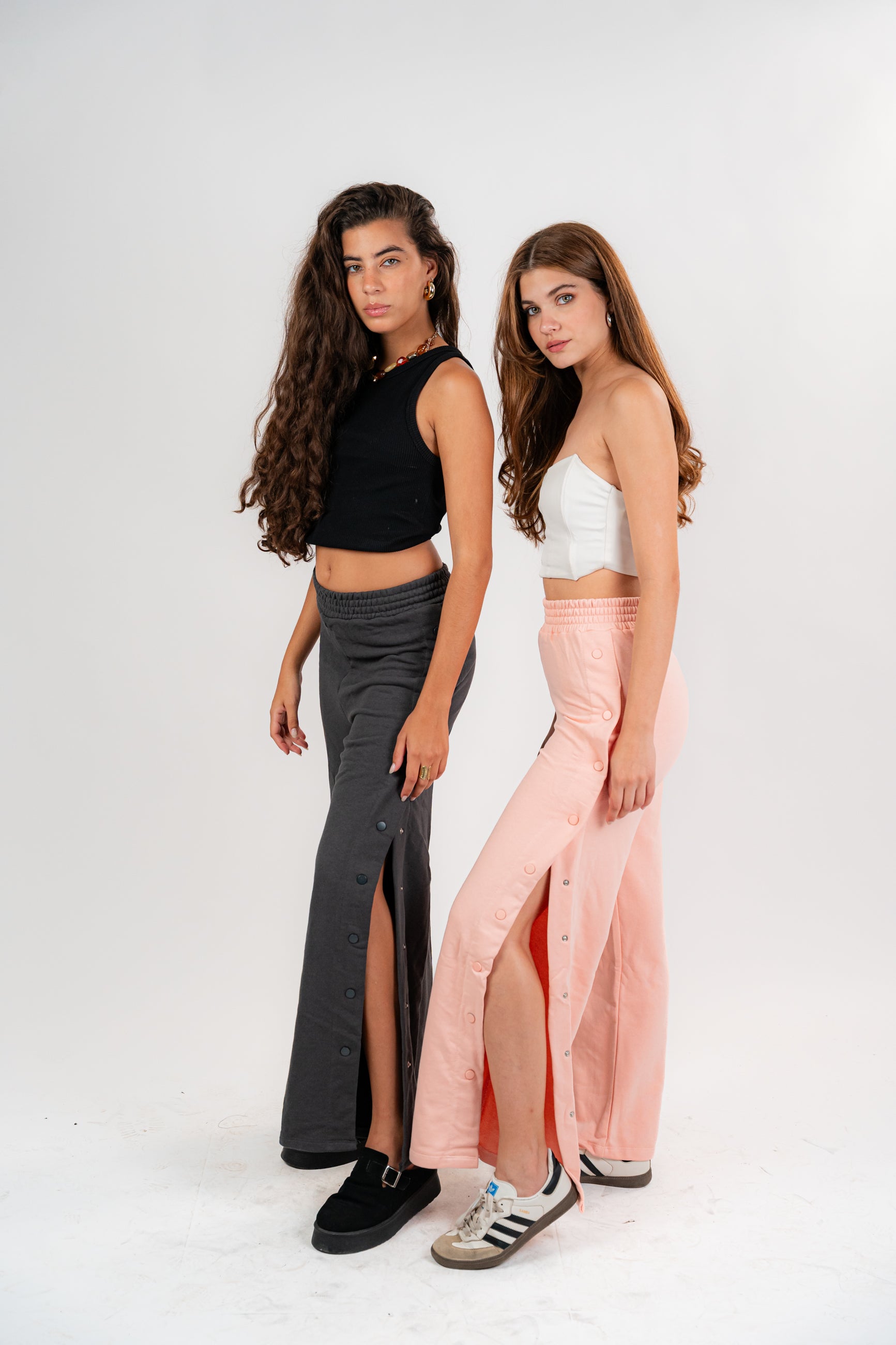 The Snap-Track Wideleg