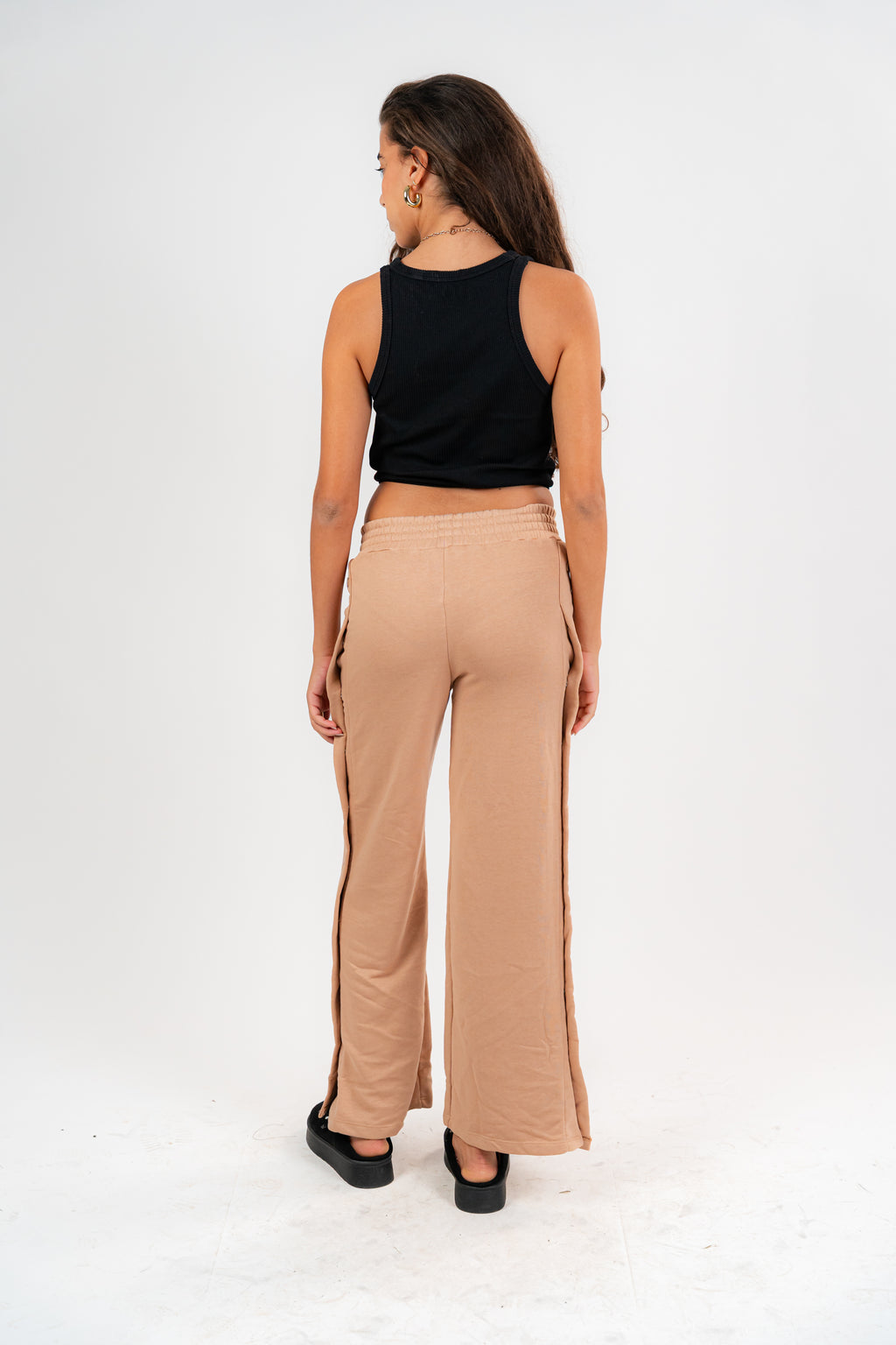 The Snap-Track Wideleg